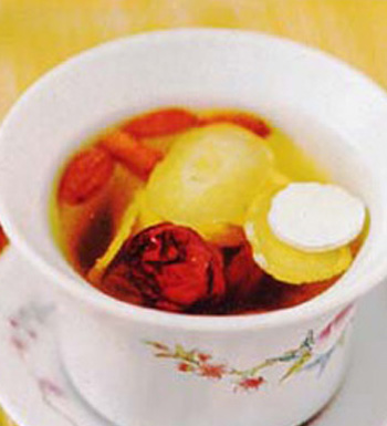 經(jīng)期補血湯 五種甜品養(yǎng)顏亮膚色