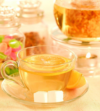 早上不要空腹喝蜂蜜水 喝蜂蜜水的11個(gè)禁忌