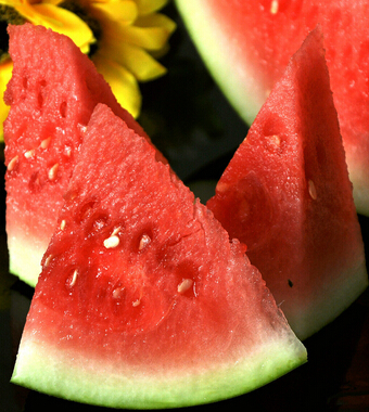 西瓜的功效與作用 西瓜可治療多種病癥