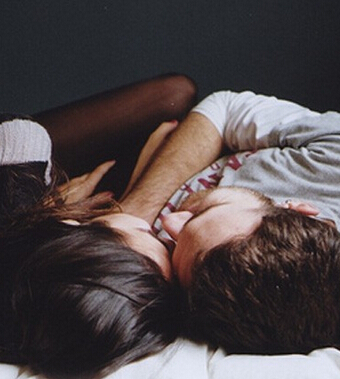 性愛技巧 幾個(gè)秘訣快速燃起她的激情