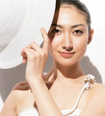 美白防曬不要做這些  揭露7大防曬誤區(qū)