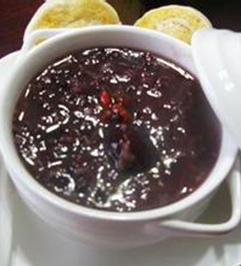 臉色蒼白怎么調(diào)理 六款藥膳補(bǔ)血養(yǎng)顏