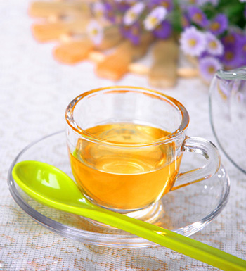 早上不要空腹喝蜂蜜水 喝蜂蜜水的11個(gè)禁忌