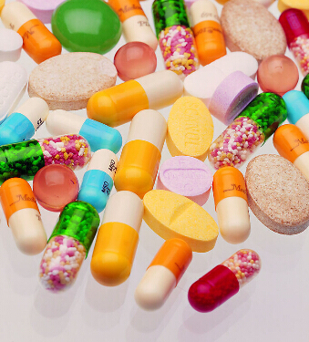 美女乳房 女人一生 乳 此動人