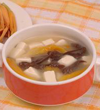 吃黑木耳有什么好處 黑木耳的營養(yǎng)價(jià)值