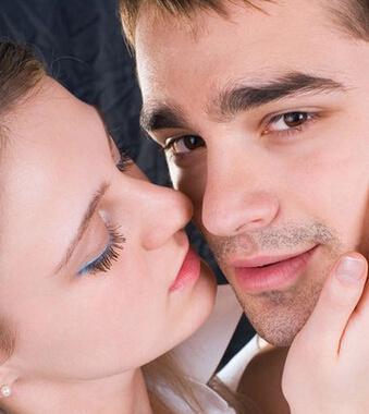 夫妻生活 如何選擇最佳性愛時機(jī)