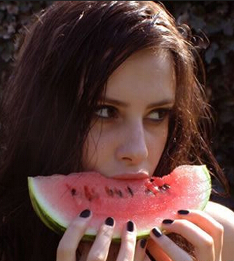 產(chǎn)婦能吃西瓜嗎 夏季吃西瓜八種情況需要注意