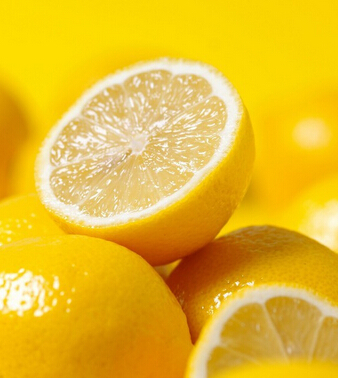 檸檬的功效與作用 細數(shù)檸檬七治病養(yǎng)生妙處