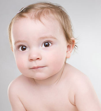 吃什么對(duì)寶寶視力好 嬰幼兒眼部保健注意事項(xiàng)