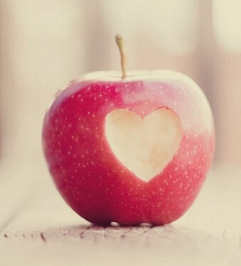 吃什么可以排毒養(yǎng)顏 幫你排毒養(yǎng)顏的七種水果