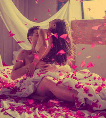 性愛故事 適度的性生活有益健康