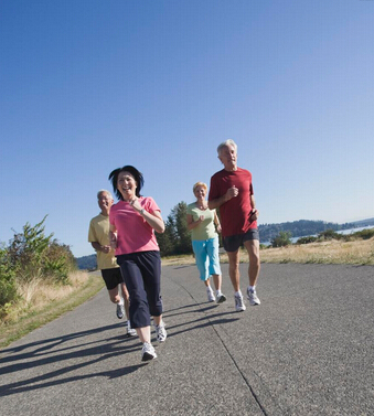 鍛煉身體 老年人健身要講究平衡