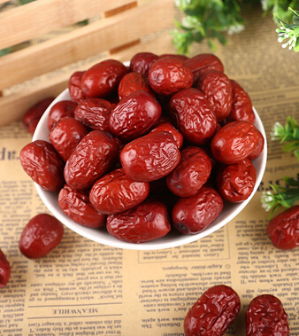 紅棗的功效與作用 細(xì)數(shù)女性吃紅棗的七大好處