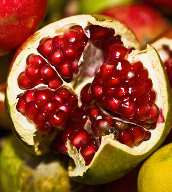 石榴的功效與作用 輕松去除口瘡痢疾