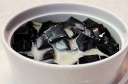 滋陰養(yǎng)顏 龜苓膏的功效與作用及做法介紹