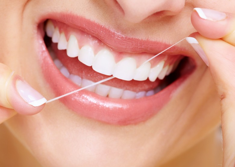 牙線的使用方法 牙線使用不當會有危害嗎