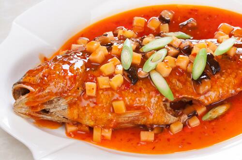 草魚(yú)怎么做好吃     三種做法讓你露一手