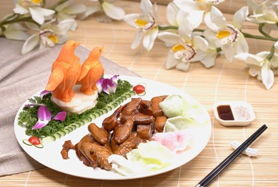 關(guān)于乳鴿的營(yíng)養(yǎng)價(jià)值和鴿子的功效與作用介紹