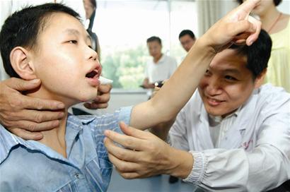 家長(zhǎng)們看過來，小兒癲癇能治好嗎