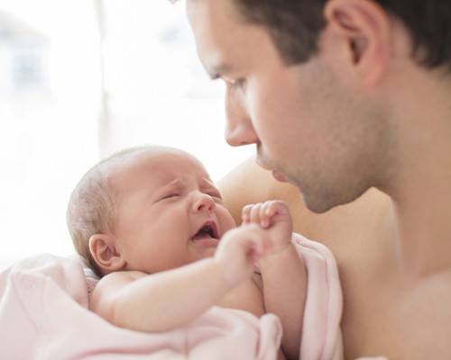 孩子發(fā)燒了怎么辦 處理方法有以下6種