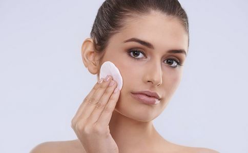 愛(ài)美的年輕朋友們糾結(jié)痘印怎么消除