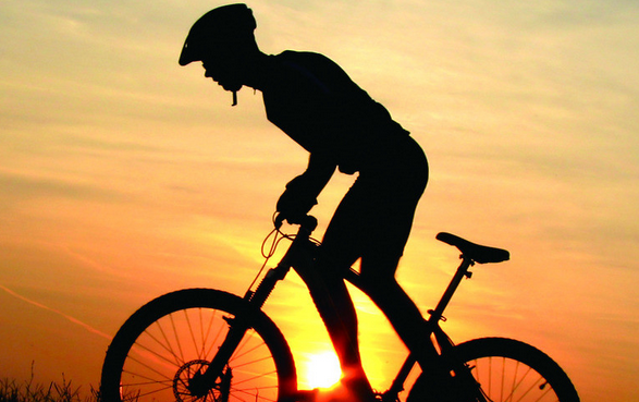 6大騎自行車的壞處 對頸椎與腰椎的傷害