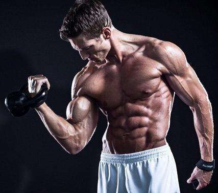 肱三頭肌鍛煉方法，助你成為肌肉男