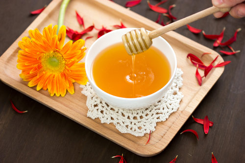 蜂蜜洗臉有什么好處 怎么做蜂蜜面膜