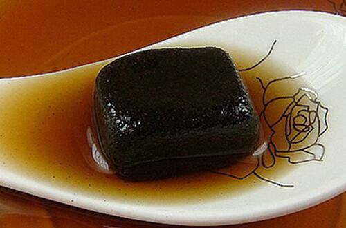 鹿胎膏的功效與作用   補氣養(yǎng)血調(diào)經(jīng)散寒