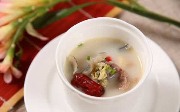 人人都需要補(bǔ)氣血，補(bǔ)氣血的湯有哪些