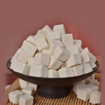 推薦一味中藥，白茯苓的功效與作用及食用方法