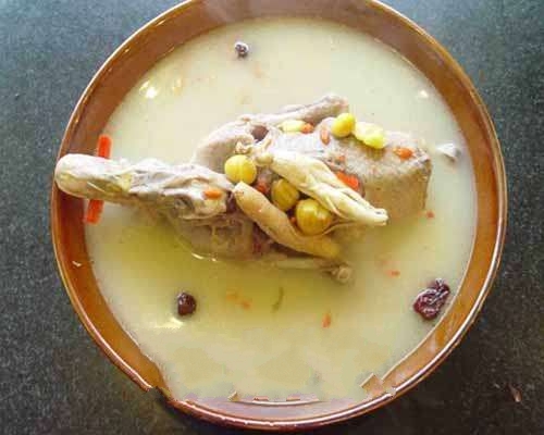 很多人喜歡生吃蛇膽，那鴨膽能生吃嗎