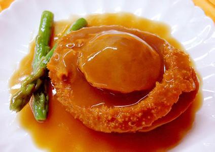 鮑魚的選購 鮑魚的營(yíng)養(yǎng)價(jià)值和食用方法