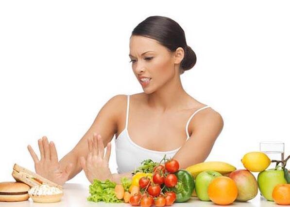 肝臟不好的癥狀 指甲癥狀尤為明顯