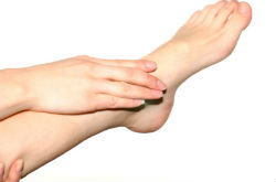 腳腫是什么原因 4個方面是關(guān)鍵