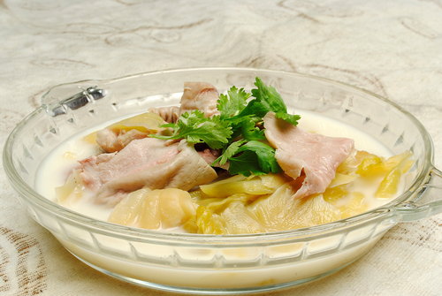 豬肚的營養(yǎng)價值及功效與作用都有哪些