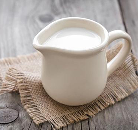 有益睡眠 看看睡覺(jué)前喝牛奶好嗎