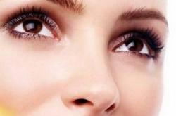 熬完夜之后怎樣去眼袋最有效