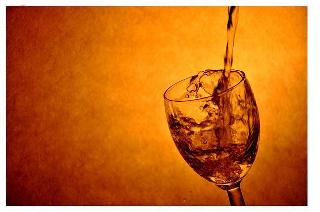 養(yǎng)生藥酒配方秘方大全 教你自制十款保健藥酒