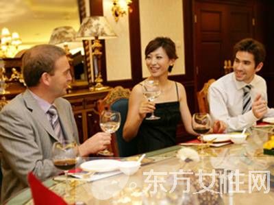 酒桌禮儀的常識有哪些 酒量不行的9個技巧