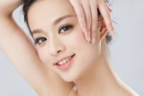 如何改善面部松弛 告訴你4個(gè)養(yǎng)顏好方法