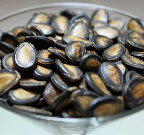 清肺潤(rùn)腸益處多 黑瓜子的營(yíng)養(yǎng)價(jià)值介紹