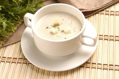 奶油蘑菇湯怎么做 奶油蘑菇湯適合哪些人群