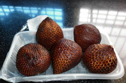 降低血脂血壓 蛇皮果的營(yíng)養(yǎng)價(jià)值和功效介紹