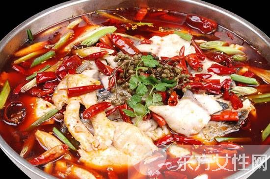 水煮魚美食制做 水煮魚的魚片怎么切