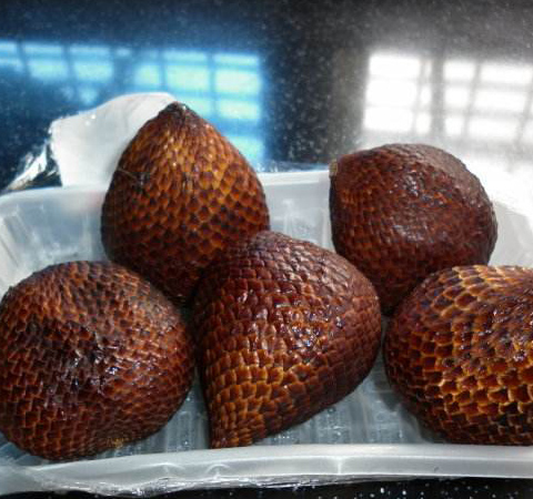 降低血脂血壓 蛇皮果的營養(yǎng)價值和功效介紹