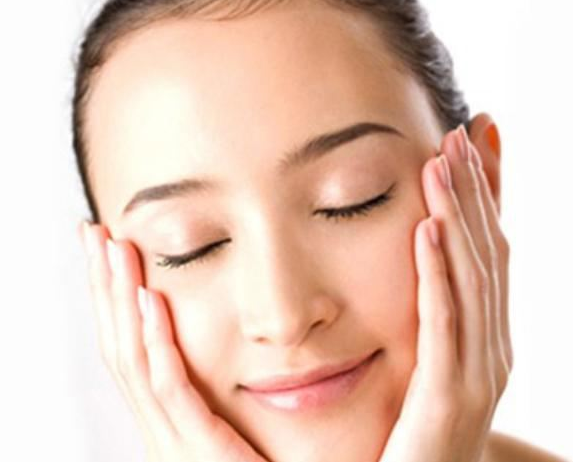 怎樣除斑成了女性朋友們最關(guān)注的話題