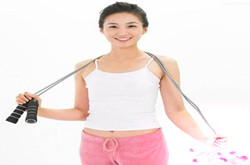 健康減肥跟我來 跳繩減肥方法