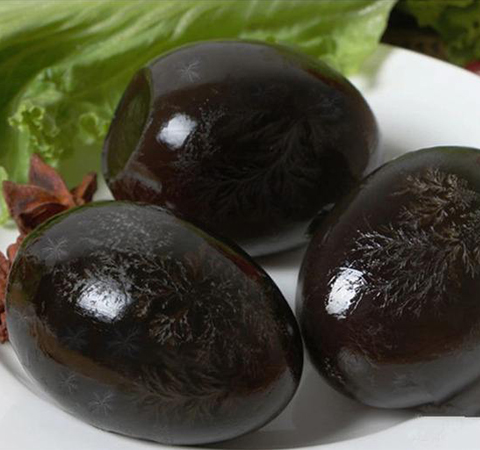 高血壓病人少吃 松花蛋的營養(yǎng)和吃法介紹