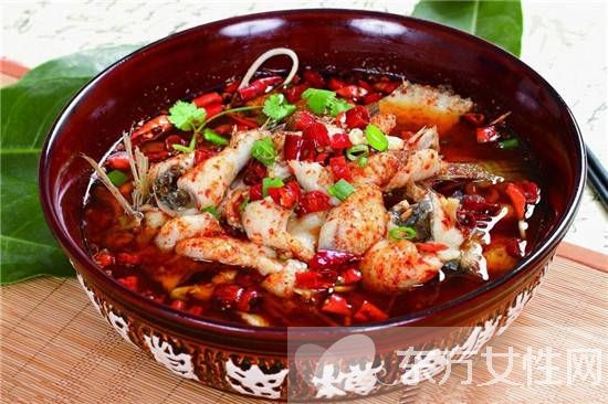 水煮魚美食制做 水煮魚的魚片怎么切